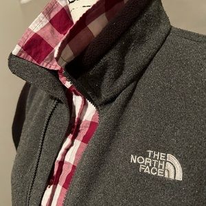 Womens North Face fleece